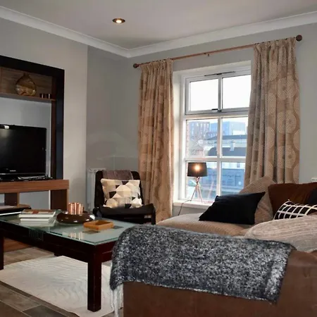3 Bedroom Riverside Duplex Sleeps 6 * Dublino